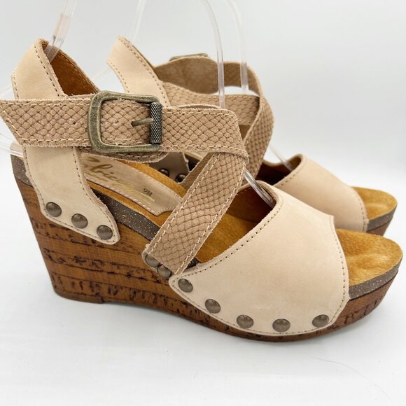 Sbicca Suede Leather Wedge Sandals Cross Straps Studded Boho Size 9 Women's - Picture 1 of 5